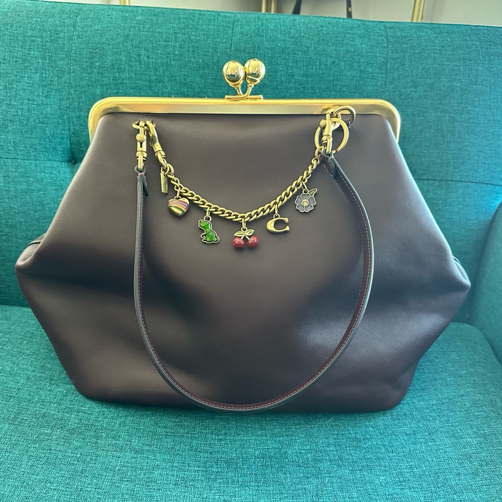 Coach The Kisslock Large Frame Bag in Black Currant